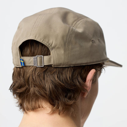 FJÄLLRÄVEN FLAT BRIM CAP - US 6976